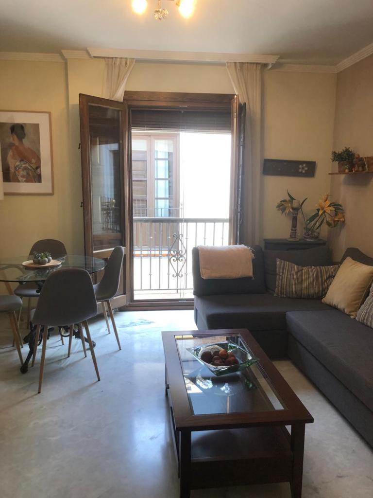Centro Ciudad Y Parking Apartment Granada Ngoại thất bức ảnh